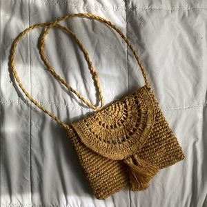 AEO woven straw purse
